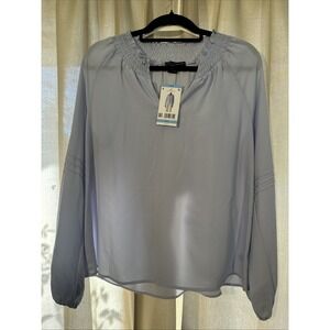 Social Standard Women's Light Blue Long Sleeve Peasant Blouse Size Large - NWT‎
